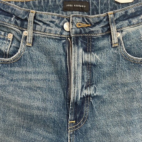 Free Assembly Super High Rise Straight - Picture 6 of 6